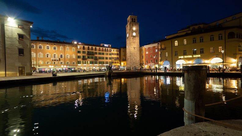 Piazza Catena 04. Juni 2018_Olympus_E-M5MarkII_OLYMPUS M.7-14mm F2.8-3.jpg