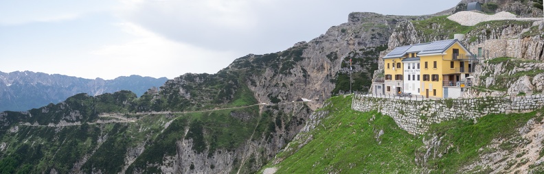 Pasubio, Rifugio Papa 05. Juni 2018_Panasonic_DMC-GM1_LUMIX G 14-F2.5-7.jpg
