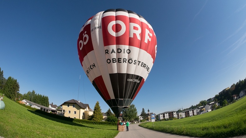 20170518_Ballonfahrt_001_Panasonic_DMC-GM1_Walimex 7,5 mm Fisheye-3.jpg