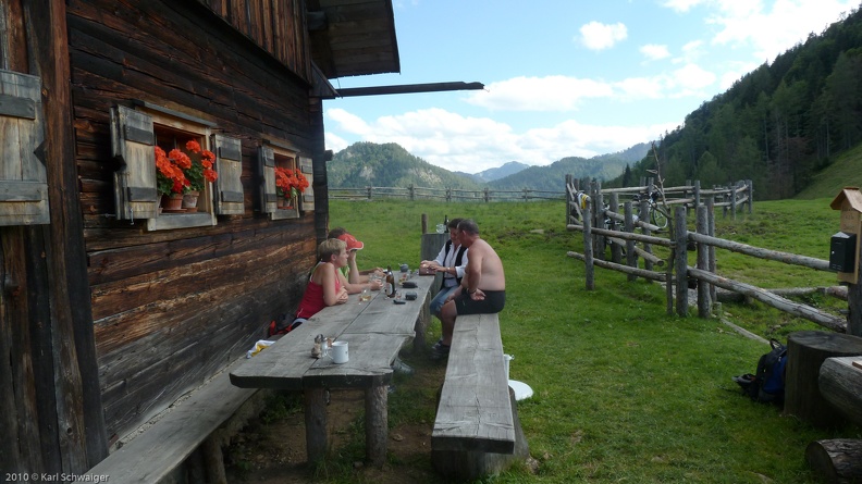Blabergalm - Panasonic DMC-TZ10 15. August 2010.jpg
